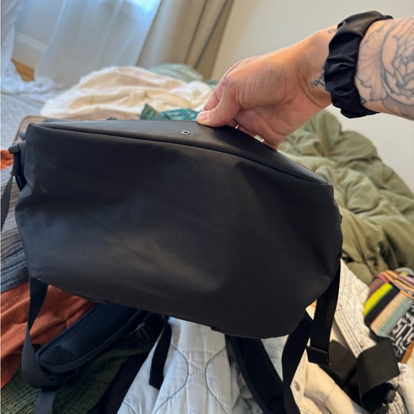 Raja 46 Travel Backpack - Durable - Large Capacity - Picture 5 of 9